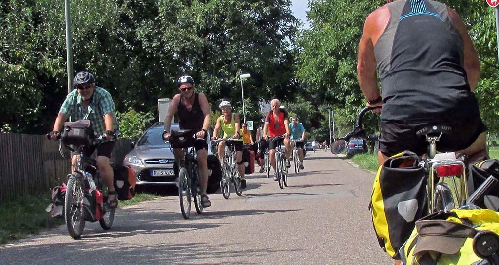 Regensburg-Neustadt-Germany-bike paths-gravel